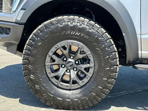 Certified 2021 Ford F150 Raptor w/ Raptor 37 Performance Package AWD/4WD image 24