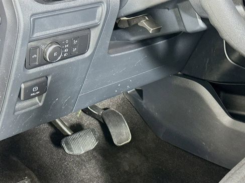 Used 2022 Ford F150 XL w/ STX Appearance Package image 10