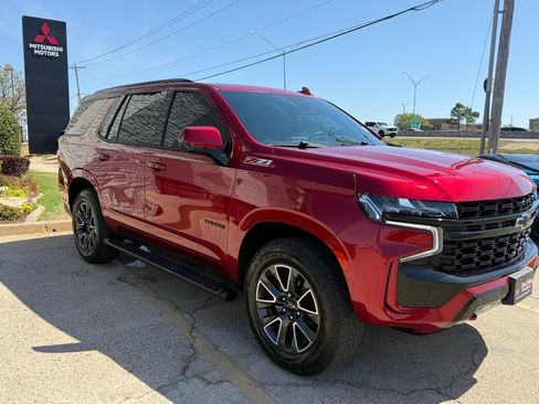 Used 2023 Chevrolet Tahoe Z71 w/ Luxury Package image 11