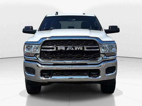 Used 2021 RAM 2500 Tradesman w/ Chrome Appearance Group image 8