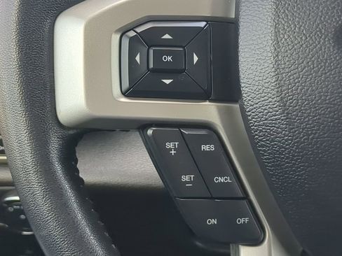 Used 2020 Ford F350 Lariat w/ Lariat Ultimate Package image 23