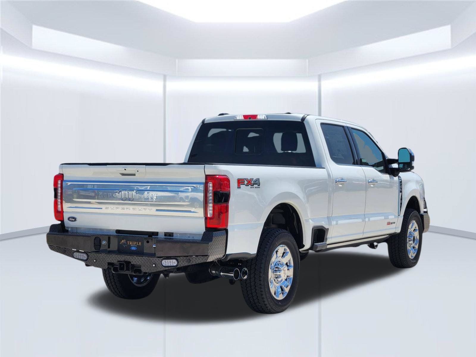 New 2026 Ford F250 King Ranch w/ Chrome Package AWD/4WD image 8