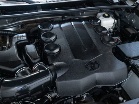 Used 2024 Toyota 4Runner SR5 image 37