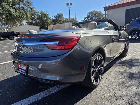 Used 2018 Buick Cascada Premium image 9