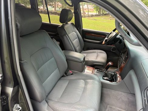 Used 2002 Lexus LX 470 4WD image 41