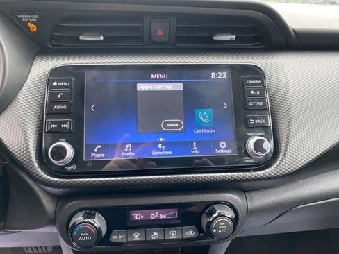Used 2021 Nissan Kicks SV FWD image 12