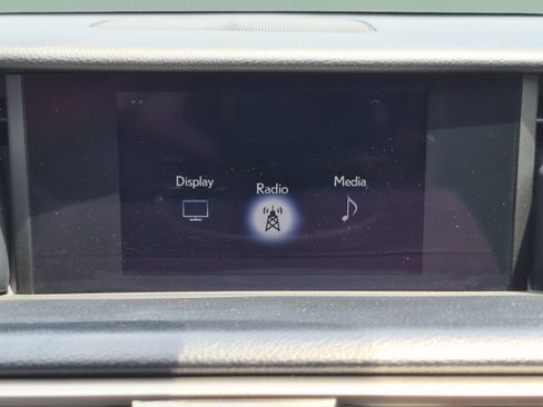 Used 2019 Lexus IS 300 F Sport w/ F Sport Package RWD image 27