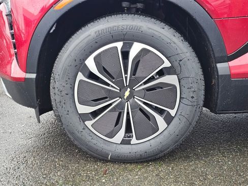 New 2026 Chevrolet Blazer EV LT image 9