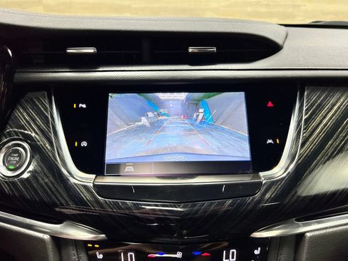 Used 2025 Cadillac XT6 Premium Luxury FWD image 15
