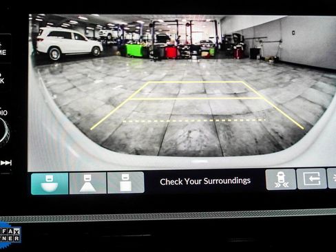 Used 2025 Honda Ridgeline Black Edition image 28