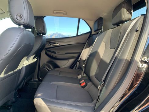 Used 2025 Buick Encore GX Preferred image 23