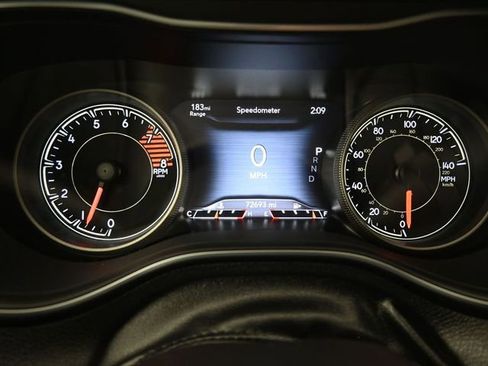 Used 2019 Jeep Cherokee Trailhawk w/ Cold Weather Group image 27