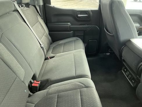 Used 2021 Chevrolet Silverado 1500 LT AWD/4WD image 11