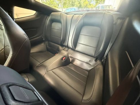 Used 2022 Ford Mustang GT Premium w/ GT Performance Package RWD image 28