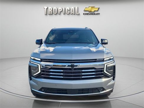 New 2026 Chevrolet Suburban LT w/ Comfort Package image 8