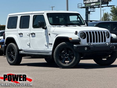Used 2022 Jeep Wrangler Unlimited Sahara AWD/4WD image 1
