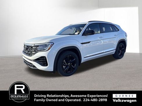 New 2026 Volkswagen Atlas Cross Sport SEL R-Line image 4