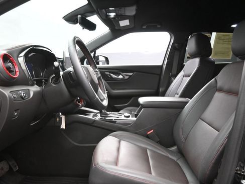 Used 2024 Chevrolet Blazer RS w/ Driver Confidence II Package FWD image 9