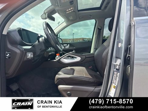 Used 2020 Mercedes-Benz GLE 350 4MATIC image 4