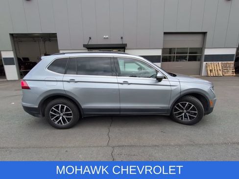 Used 2021 Volkswagen Tiguan SE FWD image 7