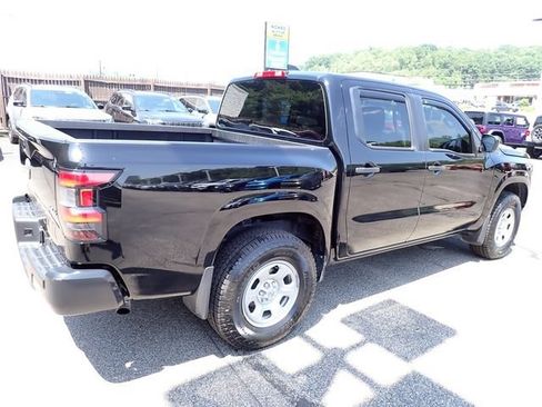 Used 2024 Nissan Frontier S w/ Tow Package AWD/4WD image 8