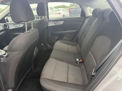 Used 2024 Kia Forte LXS FWD image 13
