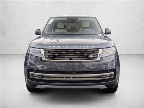 New 2026 Land Rover Range Rover Long Wheelbase SE image 6