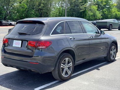 Used 2020 Mercedes-Benz GLC 300 image 9