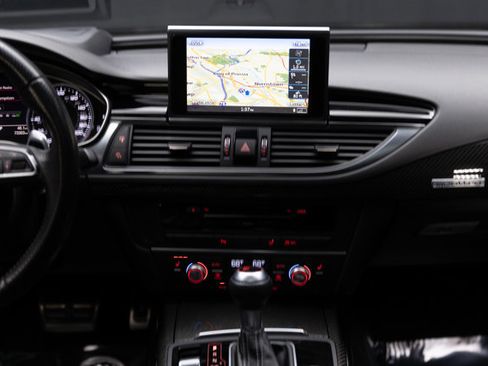 Used 2016 Audi RS 7 Prestige w/ Carbon-Optic Package image 8