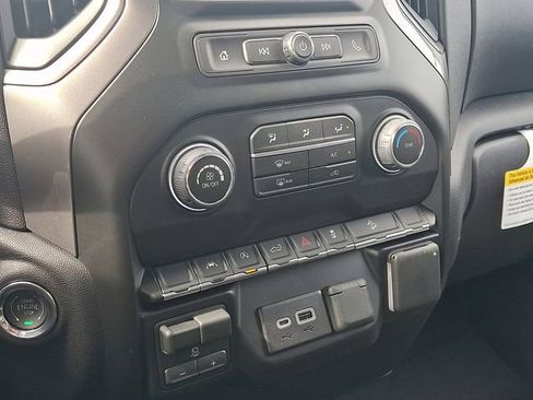 Certified 2026 Chevrolet Silverado 1500 Custom Trail Boss w/ LPO, Dark Essentials Package image 15