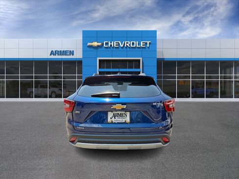 Certified 2024 Chevrolet Trax LT w/ Driver Confidence Package FWD image 6