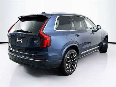 Used 2026 Volvo XC90 B6 Plus w/ Protection Package Premier image 7