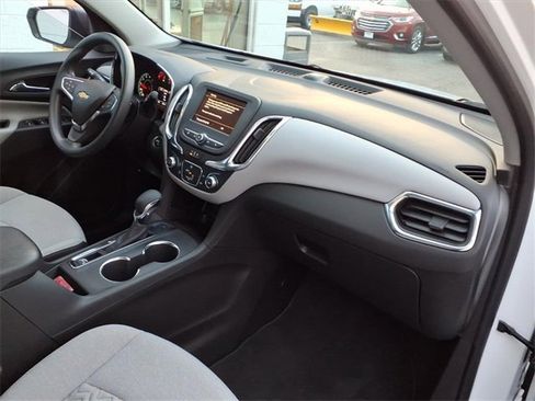 Certified 2024 Chevrolet Equinox LS image 21