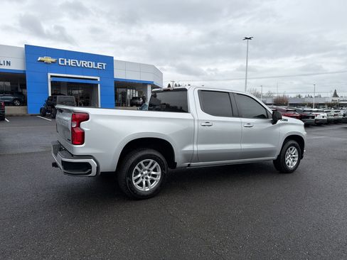 Used 2021 Chevrolet Silverado 1500 RST image 6