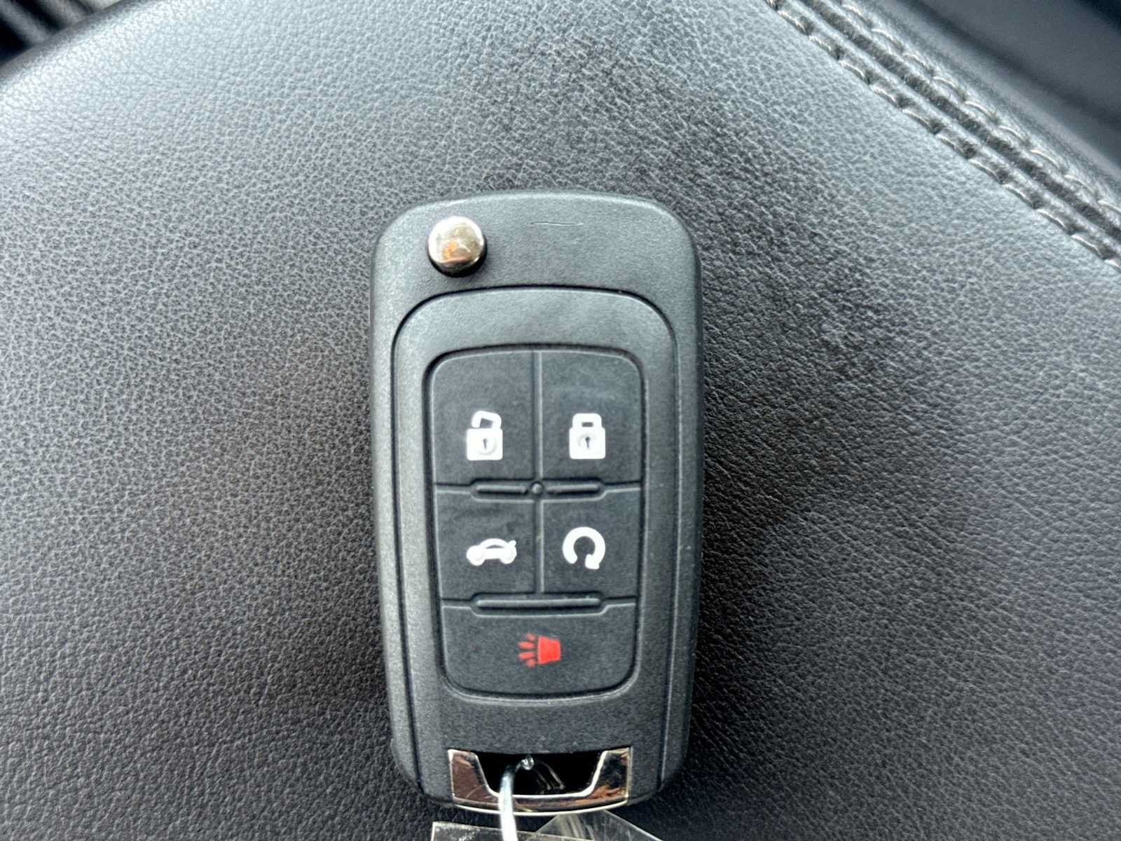 Used 2014 Chevrolet Malibu LT FWD image 35