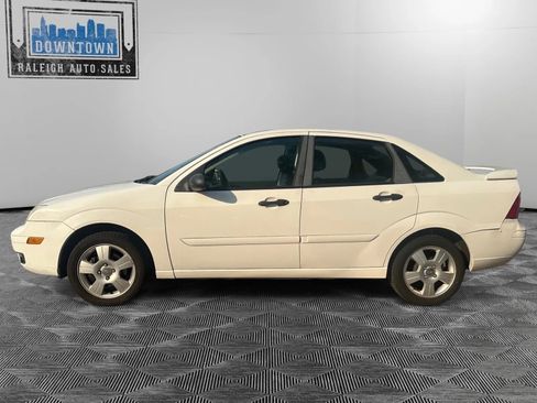 Used 2007 Ford Focus SES image 7