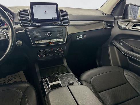 Used 2018 Mercedes-Benz GLS 550 4MATIC image 27