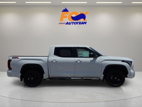 New 2026 Toyota Tundra SR5 RWD image 5