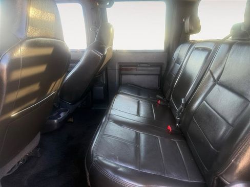 Used 2010 Ford F250 Lariat image 12