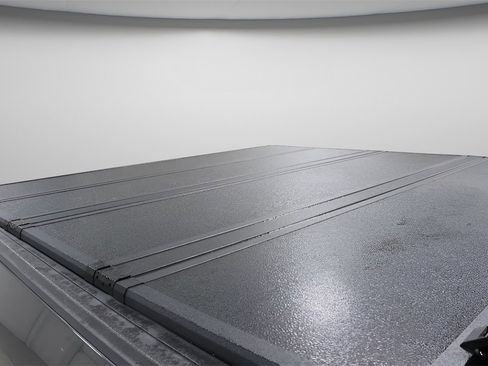 Used 2018 Ford F150 Lariat w/ Equipment Group 502A Luxury image 10