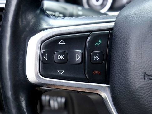 Used 2019 RAM 1500 Laramie RWD image 12