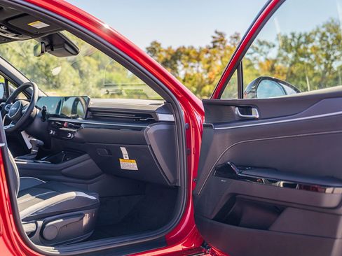 New 2026 Kia K5 GT-Line image 13