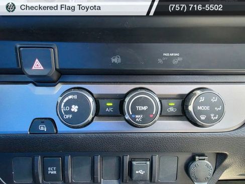 Used 2023 Toyota Tacoma SR w/ SR Convenience Package RWD image 18