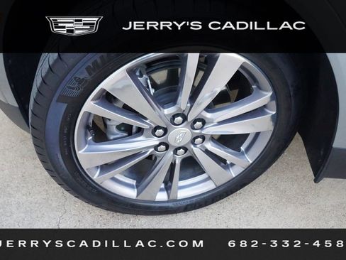 Certified 2025 Cadillac XT5 Premium Luxury image 7