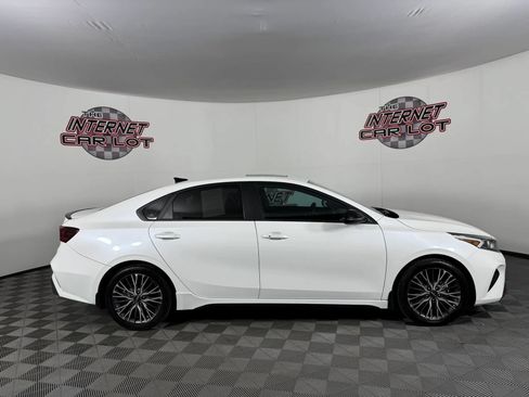 Used 2023 Kia Forte GT-Line w/ GT-Line Premium Package FWD image 8