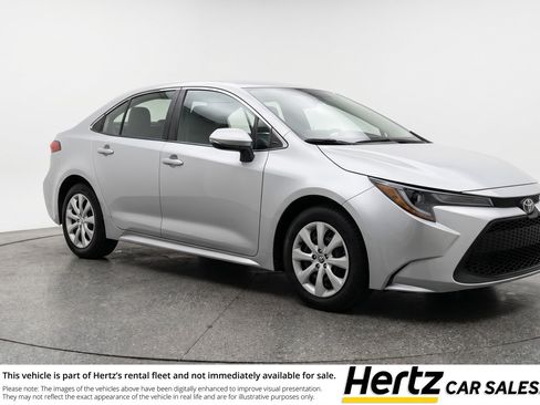 Used 2025 Toyota Corolla LE FWD image 1