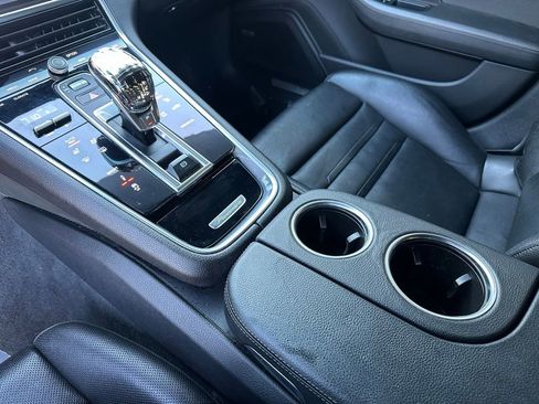 Used 2019 Porsche Panamera 4 w/ Premium Package Plus image 24