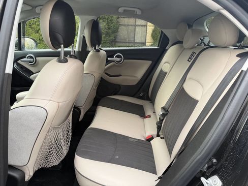 Used 2016 FIAT 500X Lounge image 26