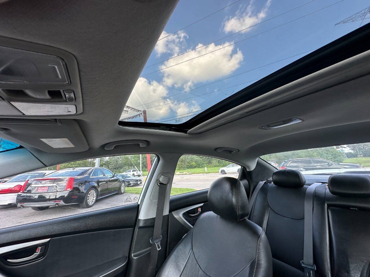 Used 2013 Hyundai Elantra Limited w/ Technology Pkg FWD image 34