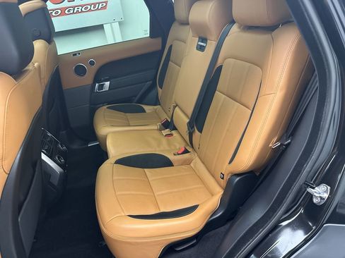Used 2021 Land Rover Range Rover Sport HSE Dynamic image 13